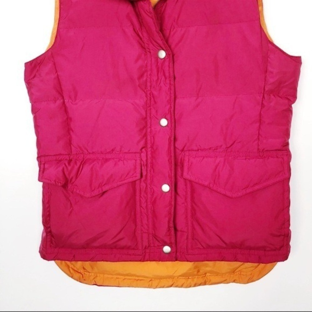J.Crew Quilted Puffer Vest Bright Pink Orange Lined Snap Front Pockets Size M - Picture 5 of 12
